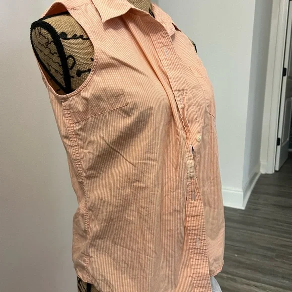 Ralph Lauren Peach Sleeveless Button-Down Shirt - Picture 3 of 7